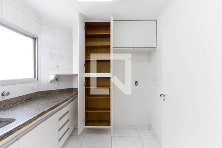 Apartamento à venda com 189m², 4 quartos e 3 vagasCozinha
