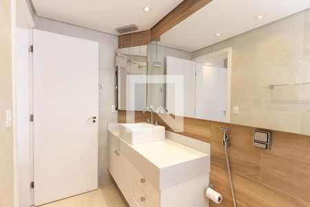 Apartamento à venda com 189m², 4 quartos e 3 vagasBanheiro da Suite 3