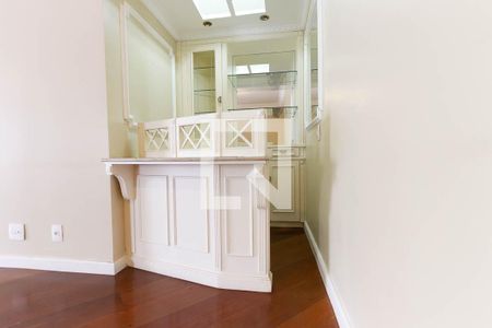 Apartamento à venda com 189m², 4 quartos e 3 vagasBar