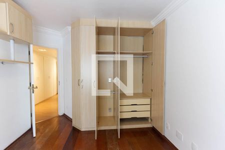 Apartamento à venda com 189m², 4 quartos e 3 vagasQuarto 4