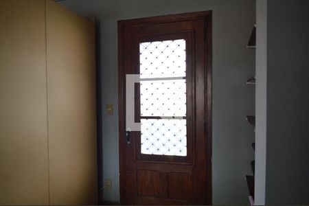 Casa à venda com 450m², 4 quartos e 3 vagasSuite