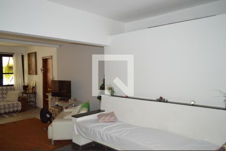 Sala de casa à venda com 4 quartos, 450m² em Vila Monumento, São Paulo