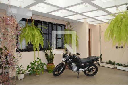 Casa à venda com 450m², 4 quartos e 3 vagasGaragem