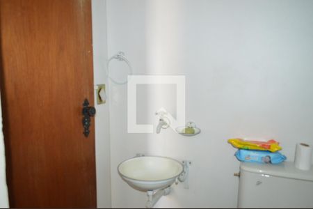 Casa à venda com 450m², 4 quartos e 3 vagasBanheiro Edicula