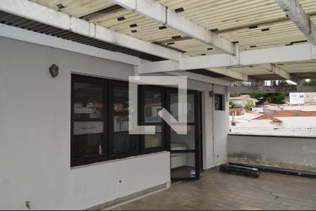 Casa à venda com 450m², 4 quartos e 3 vagasVaranda