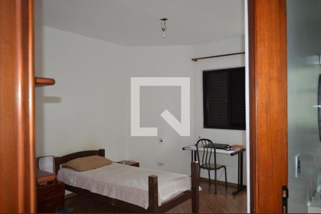 Casa à venda com 450m², 4 quartos e 3 vagasQuarto 2