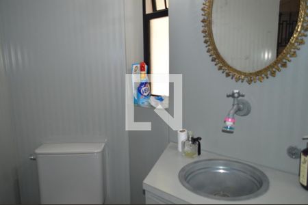 Casa à venda com 450m², 4 quartos e 3 vagasLavabo