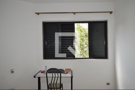 Casa à venda com 450m², 4 quartos e 3 vagasQuarto 2