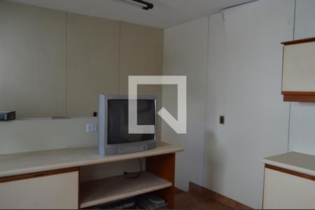 Casa à venda com 450m², 4 quartos e 3 vagasSala Edicula