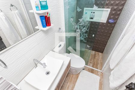Apartamento à venda com 52m², 2 quartos e 1 vaga Apartamento à venda com 52m², 2 quartos e 1 vagaBanheiro
