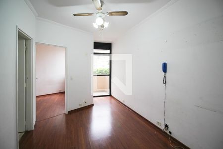 Sala de apartamento para alugar com 1 quarto, 35m² em Indianópolis, São Paulo