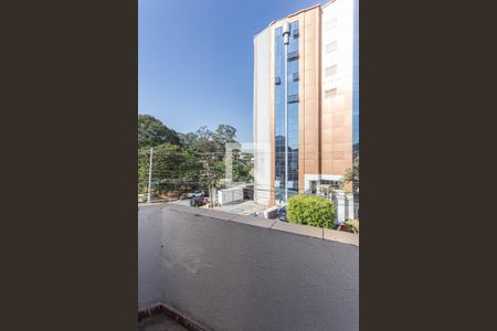 Casa à venda com 100m², 3 quartos e 1 vaga Casa à venda com 100m², 3 quartos e 1 vagaVaranda