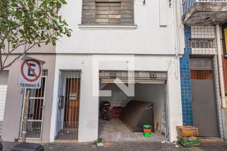 Casa à venda com 100m², 3 quartos e 1 vaga Casa à venda com 100m², 3 quartos e 1 vagaFachada