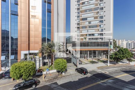 Casa à venda com 100m², 3 quartos e 1 vaga Casa à venda com 100m², 3 quartos e 1 vagaVaranda