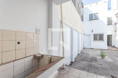 Casa à venda com 100m², 3 quartos e 1 vaga Casa à venda com 100m², 3 quartos e 1 vagaQuintal