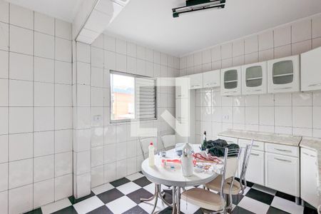 Casa à venda com 150m², 2 quartos e sem vaga Casa à venda com 150m², 2 quartos e sem vagaCozinha