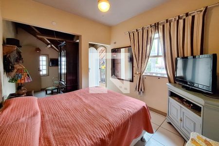 Casa à venda com 220m², 5 quartos e 2 vagas Casa à venda com 220m², 5 quartos e 2 vagasSuíte 3