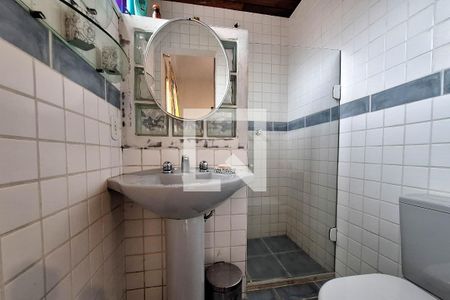 Casa à venda com 220m², 5 quartos e 2 vagas Casa à venda com 220m², 5 quartos e 2 vagasBanheiro da Suíte 1