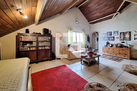 Casa à venda com 220m², 5 quartos e 2 vagas Casa à venda com 220m², 5 quartos e 2 vagasMezanino