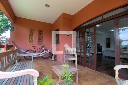 Varanda da Sala de casa de condomínio para alugar com 4 quartos, 700m² em Vila de São Fernando, Cotia