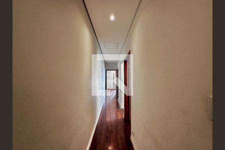 Corredor Quartos  de casa para alugar com 3 quartos, 165m² em Brooklin, São Paulo