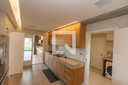 Apartamento à venda com 189m², 3 quartos e 3 vagas Apartamento à venda com 189m², 3 quartos e 3 vagasCozinha