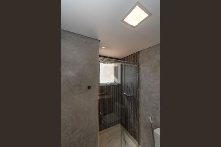 Apartamento à venda com 189m², 3 quartos e 3 vagas Apartamento à venda com 189m², 3 quartos e 3 vagasBanheiro da Suíte 2