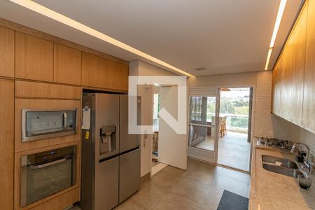 Apartamento à venda com 189m², 3 quartos e 3 vagas Apartamento à venda com 189m², 3 quartos e 3 vagasCozinha