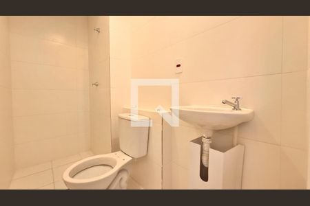 Apartamento à venda com 32m², 2 quartos e sem vagaBanheiro