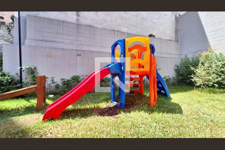 Apartamento à venda com 32m², 2 quartos e sem vagaÁrea comum - Playground