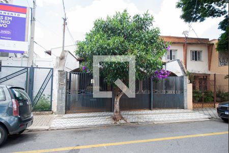 Casa para alugar com 400m², 6 quartos e 4 vagasFachada da Casa