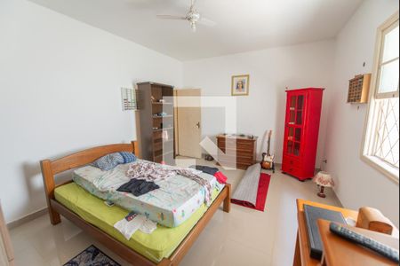 Casa para alugar com 400m², 6 quartos e 4 vagasQuarto 2