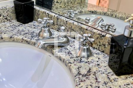 Apartamento para alugar com 60m², 2 quartos e 1 vagaBanheiro da Suíte