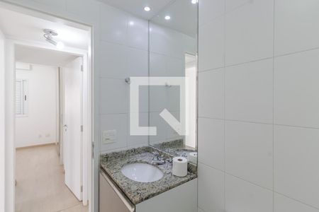 Banheiro de apartamento para alugar com 2 quartos, 60m² em Vila Olímpia, São Paulo