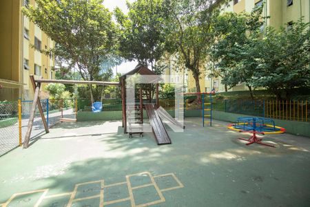 Apartamento à venda com 65m², 2 quartos e 1 vaga Apartamento à venda com 65m², 2 quartos e 1 vagaÁrea comum - Playground