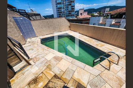 Apartamento para alugar com 260m², 3 quartos e 4 vagasÁrea comum - Piscina