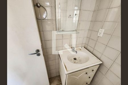 Apartamento para alugar com 260m², 3 quartos e 4 vagasBanheiro 