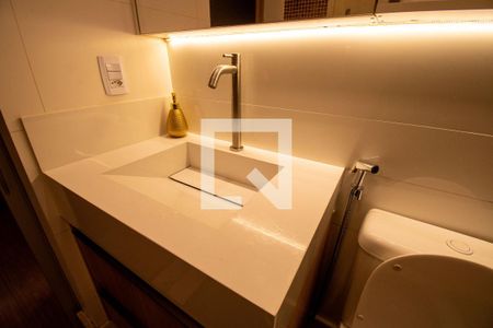 Banheiro de apartamento para alugar com 1 quarto, 55m² em Guará Ii, Brasília