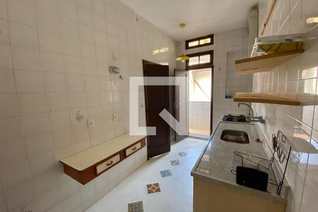 Apartamento para alugar com 100m², 3 quartos e sem vagaCozinha
