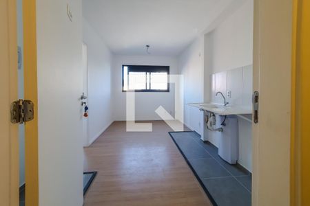 sala cozinha de apartamento para alugar com 1 quarto, 24m² em Sé, São Paulo