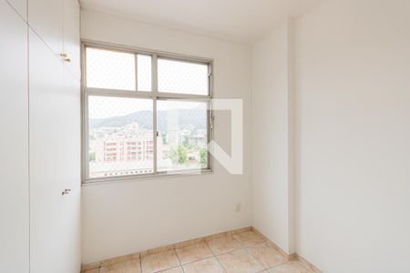 Quarto 1 de apartamento para alugar com 2 quartos, 79m² em Freguesia (jacarepaguá), Rio de Janeiro