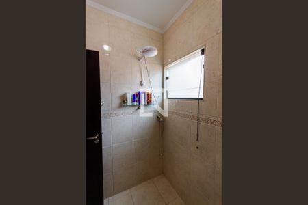 Casa à venda com 230m², 3 quartos e 2 vagas Casa à venda com 230m², 3 quartos e 2 vagasBanheiro