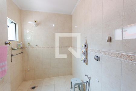 Casa à venda com 230m², 3 quartos e 2 vagas Casa à venda com 230m², 3 quartos e 2 vagasBanheiro da Suíte