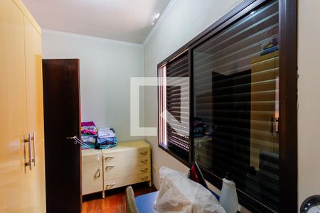 Casa à venda com 230m², 3 quartos e 2 vagas Casa à venda com 230m², 3 quartos e 2 vagasQuarto 2