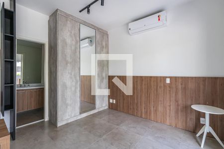 Quarto de apartamento à venda com 1 quarto, 50m² em Centro Empresarial Tamboré, Santana de Parnaíba