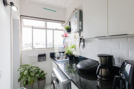 Apartamento à venda com 90m², 2 quartos e 1 vagaÁrea de Serviço