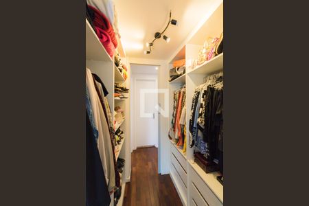 Apartamento à venda com 90m², 2 quartos e 1 vagaCloset da Suíte