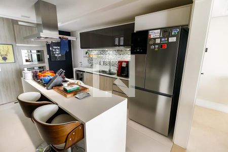 Apartamento à venda com 120m², 2 quartos e 2 vagasCozinha - Armários