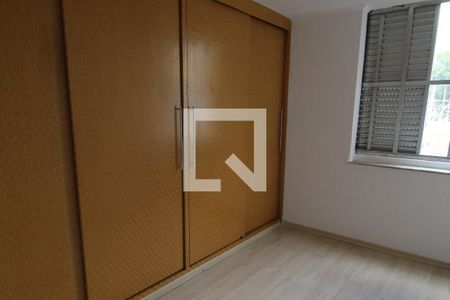 Quarto 2 de apartamento para alugar com 2 quartos, 70m² em Vila Constança, São Paulo