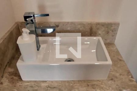 Apartamento para alugar com 135m², 4 quartos e 3 vagas Apartamento para alugar com 135m², 4 quartos e 3 vagasLavabo